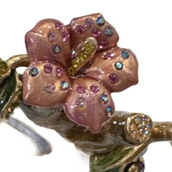 JAY STRINGWATER DARJEELING PENDANT TREE FRAME 
(FLORA)
NEE W/BOX
5066 - Picture 8 of 10